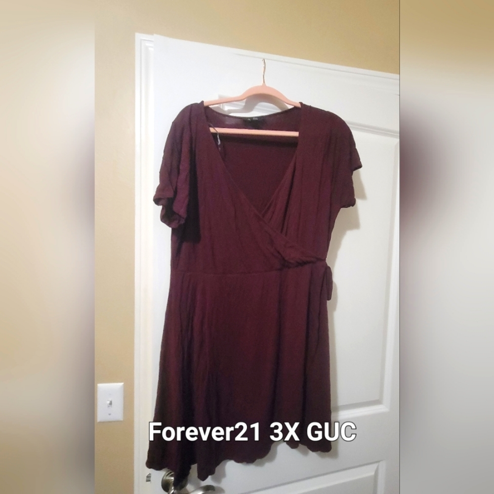 Forever 21+ plus size wrap dress!